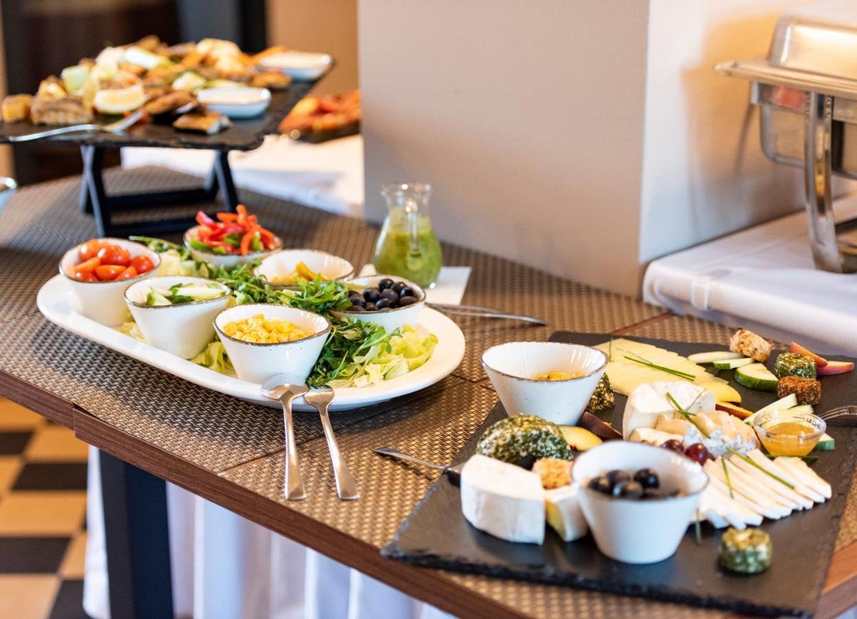Lok - Die Pension - Das Restaurant Tessin Экстерьер фото