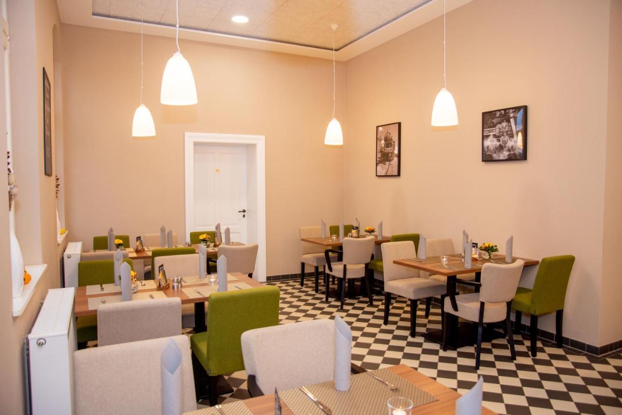 Lok - Die Pension - Das Restaurant Tessin Экстерьер фото